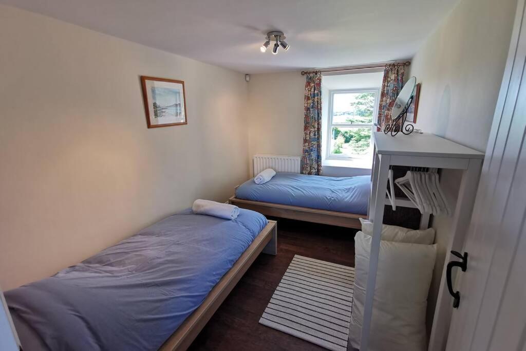 Monreith Cosy, Coastal Retreat With A Large Gardenヴィラ エクステリア 写真